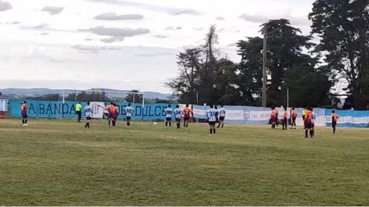 17.04.2023 Granjeros enfrentó a Las Delicias en Sub 15 y Sub 20