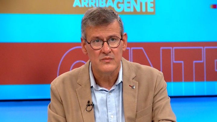 Díaz: Gobierno implementó «ajustes tributarios» por déficit y admite impacto del Fonasa