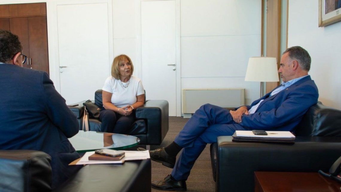 Yamandú Orsi recibió a la hermana de David Fremd, asesinado en 2016 en un crimen antisemita