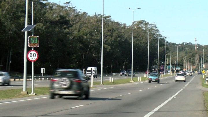 Diputados, intendentes y MTOP evalúan propuesta legislativa para reducir las multas por exceso de velocidad en rutas