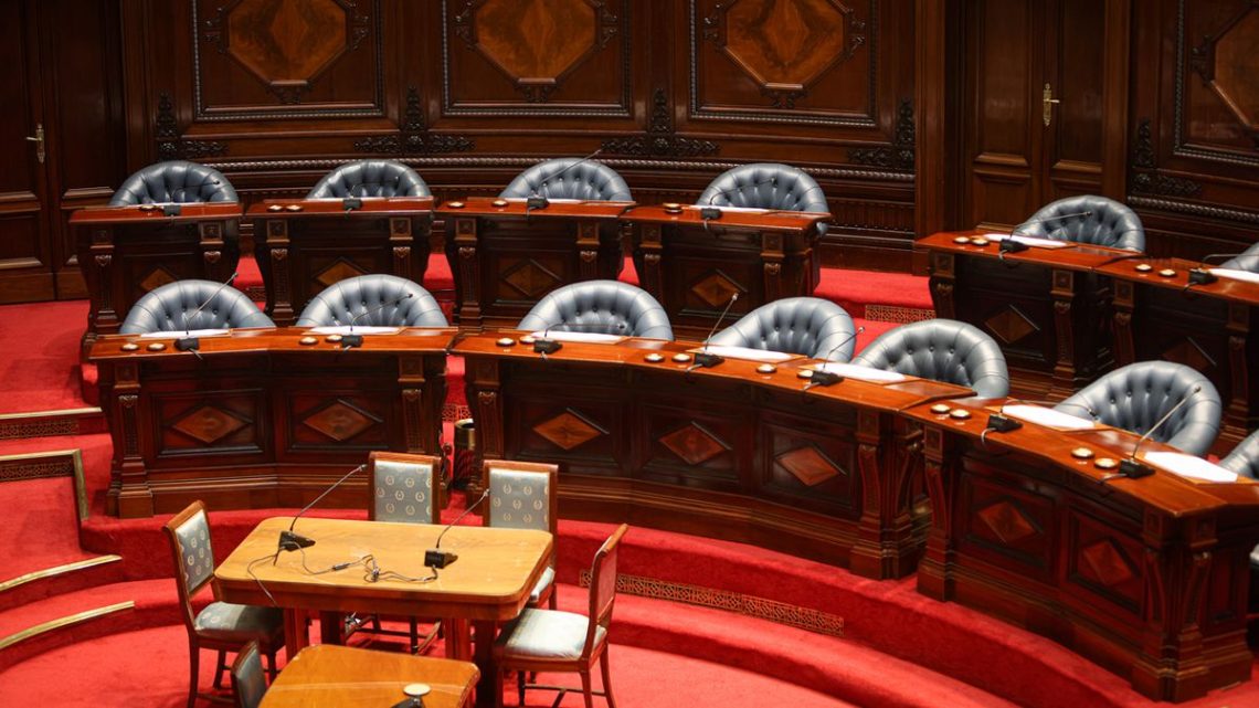 Senadores de la oposición proponen crear una comisión especial de seguimiento y prevención del antisemitismo en Uruguay