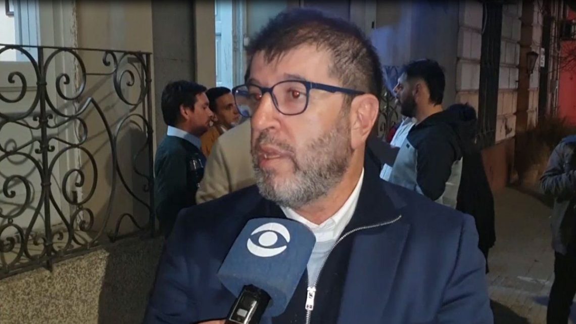 Pereira defiende la camioneta de Orsi: «Me preocupa que ande en un auto seguro» y admite errores del FA