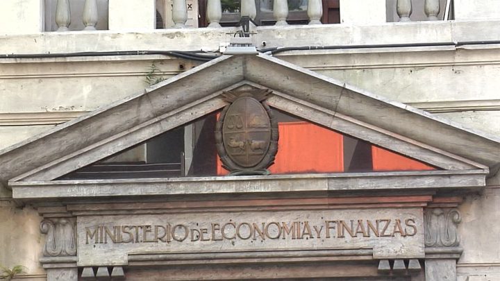 Ministerio de Economía celebró colocación de Notas del Tesoro luego de críticas por una licitación desierta